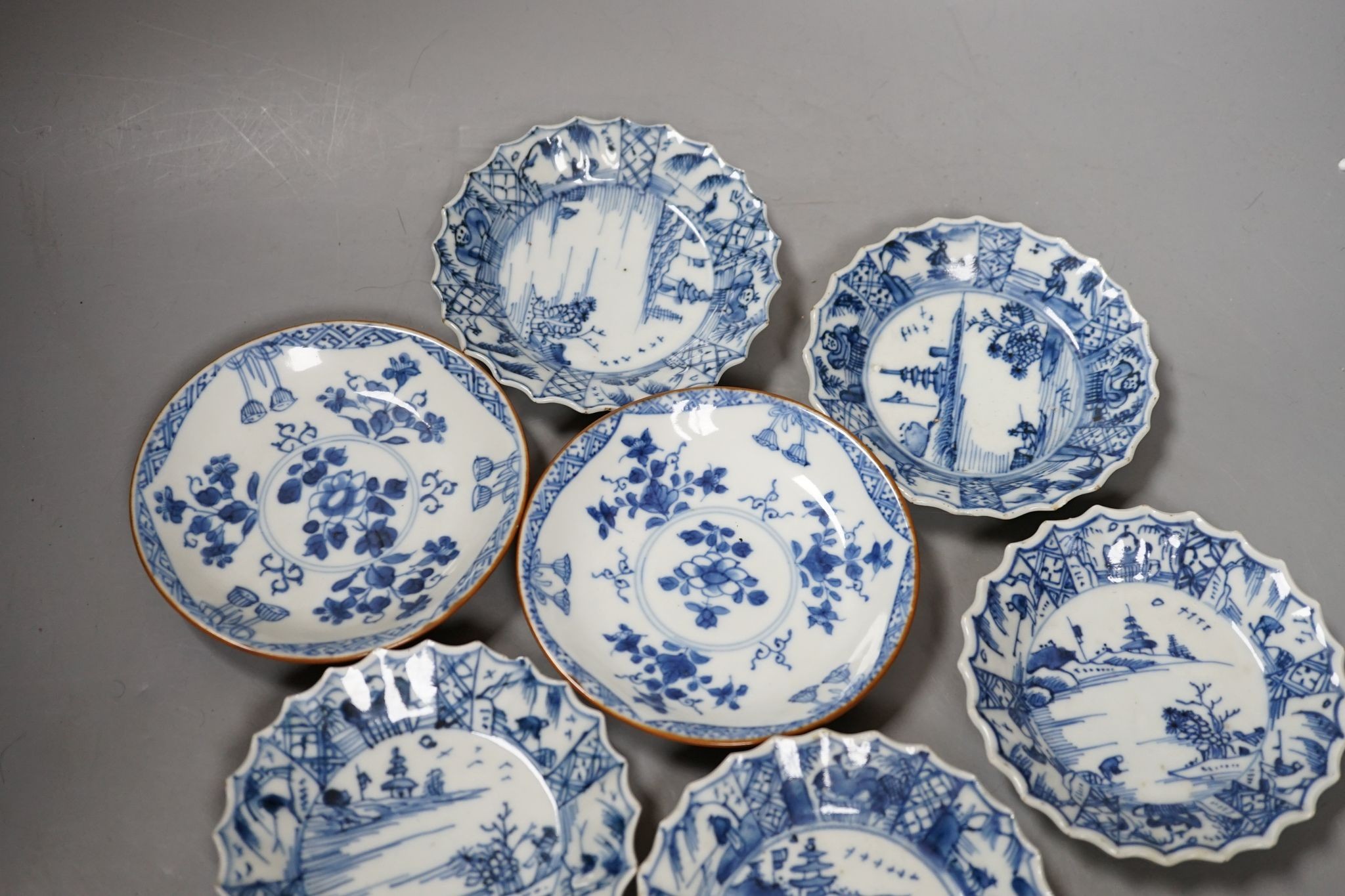 Chinese export cups and saucers - 11 items